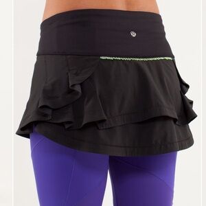 Lululemon Presta Ruffle Skirt